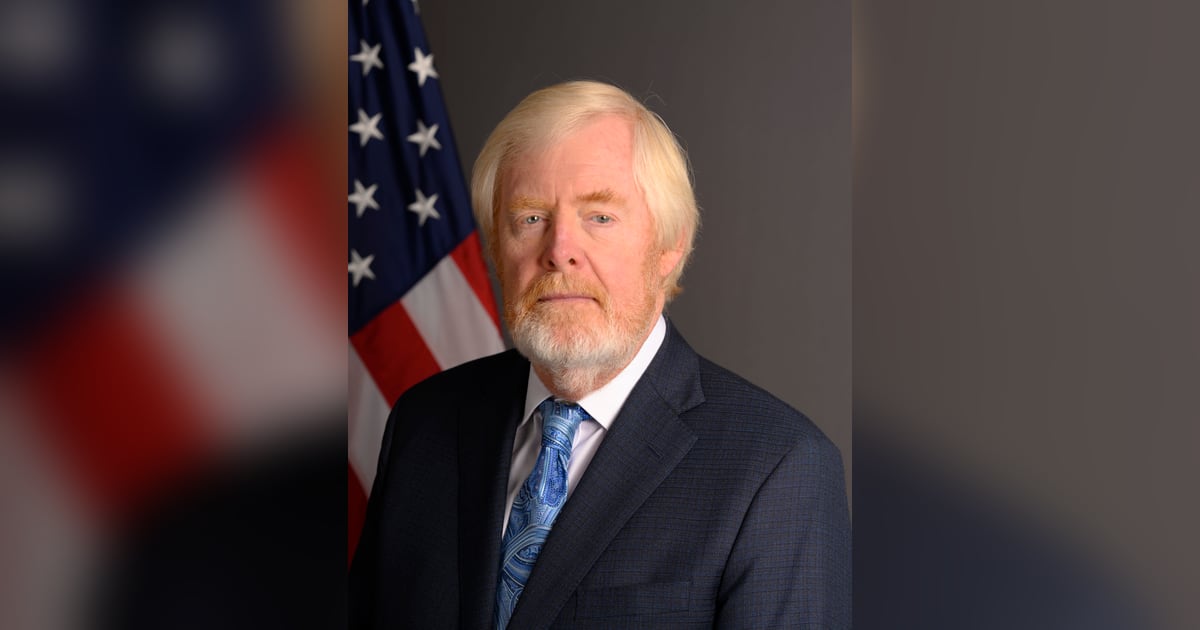 L. Brent Bozell III, U.S. Ambassador to South Africa, official portrait